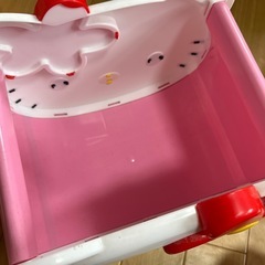 🔴⭐️無料　キティちゃんの入れ物の画像