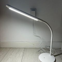 ニトリ　LEDデスクライトの画像