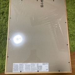 【IKEA】未使用の額縁40×50cmの画像