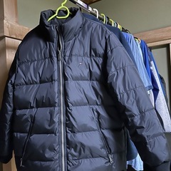 TOMMY HILFIGER リバーシブル ダウンジャケットの画像