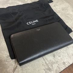 CELINE (セリーヌ)長財布の画像