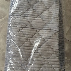 新品未使用　ラグ　190×240の画像