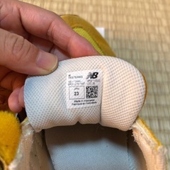 ニューバランス　スニーカー　23cmの画像