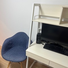 【美品】省スペースデスク(ホワイト)・チェア(ブルー) 2点セットの画像