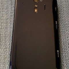 NTTドコモ らくらくスマートフォン F-42Aです。の画像