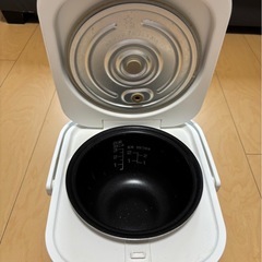 炊飯器の画像