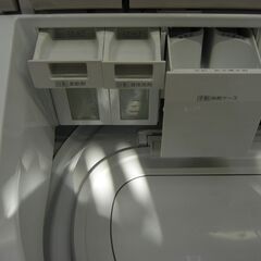 （1台限り★ジモティー特典あり★3～4人世帯向けの）パナソニック　洗濯乾燥機１０.０kg　２０２１年製　NA-FW100K8　乾燥5.0㎏まで　59.9㎝幅　液体洗剤自動投入　高く買取るゾウ八幡東店の画像