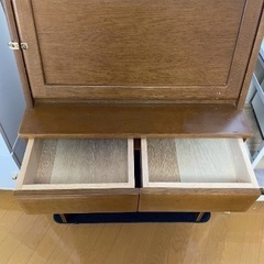 収納デスクの画像