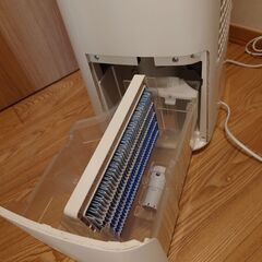 SHARP 除加湿空気清浄機 KI-LD50 プラズマクラスターの画像