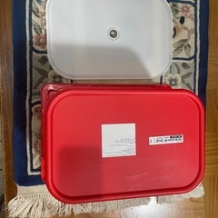 IKEA 収納ケース（中）赤の画像