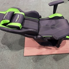 プロレーシング　ゲーミングチェア
の画像