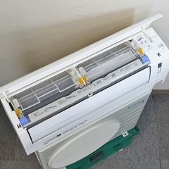 (45)DAIKIN【AN25ZCBKS-W】ダイキン 水内部クリーン フィルター自動お掃除 室内機コンパクトサイズ ルームエアコン おもに8畳用 2022年製 中古品販売の画像