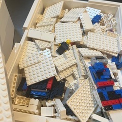 ホワイト　LEGOの画像