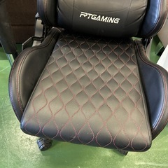 ゲーミングチェアの画像