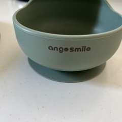 シリコン食器の画像