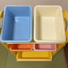 プーさんの3段収納ラックの画像