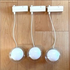 【コイズミ】ペンダントライト 3個セット　電球色の画像