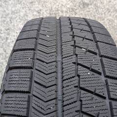 ブリジストン スタッドレス ブリザック VRX2 2019年 185/65R15  ４本の画像
