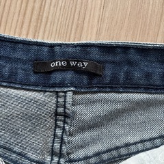 one  wayショートパンツの画像