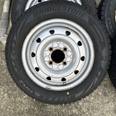 スダットレスタイヤVRX-2  155/65/13山ありの画像