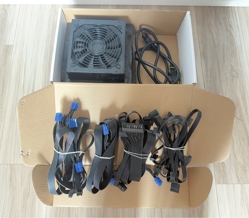 【4台】CoolerMaster V1000 3台、玄人志向1台　電源ユニット 4台】Cooler Master V10003台、玄人志向1台電源ユニット (アキコ