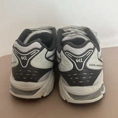 25.5センチ／asics 25.5 メンズ　スニーカーの画像