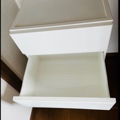 衣装ケースの画像