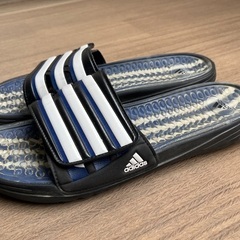 アディダス adidas スポーツサンダル 28.5の画像