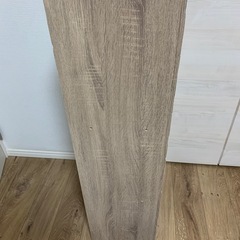 三段カラーボックスの画像