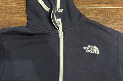 週末限定値下げ❗️★THE NORTH FACE メンズパーカー　Mサイズ★