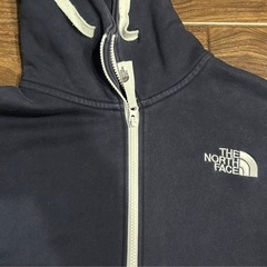 祝日限定値下げ❗️★THE NORTH FACE メンズパーカー　Mサイズ★の画像