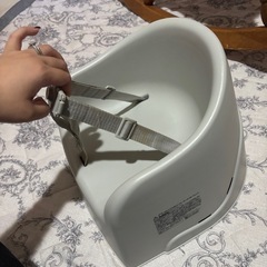 子供補助椅子の画像