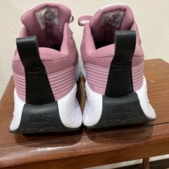 NIKE ウォーキングシューズ　24.5 美品の画像