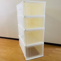 衣装ケースの画像