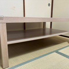 ダイニングローテーブルの画像