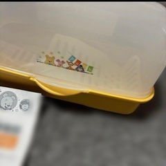 電子レンジ用哺乳瓶消毒器の画像