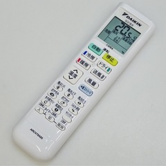 (46)DAIKIN【AN22ZCBKS-W】ダイキン 水内部クリーン フィルター自動お掃除 室内機コンパクトサイズ ルームエアコン おもに6畳用 2022年製 中古品販売の画像