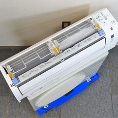 (46)DAIKIN【AN22ZCBKS-W】ダイキン 水内部クリーン フィルター自動お掃除 室内機コンパクトサイズ ルームエアコン おもに6畳用 2022年製 中古品販売の画像