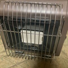 IWATANI(イワタニ）のカセットガスストーブを１０００円で売ります。の画像