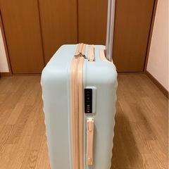 キャリーケースの画像