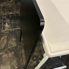 折りたたみ式サイドテーブルの画像