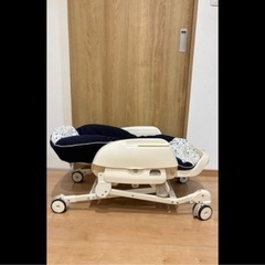 combi ハイローチェア バウンサーの画像