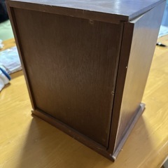 小さな
入れ物の画像