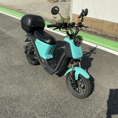 ⭐︎早い者勝ち⭐︎電動バイク⭐︎バッテリー取り外し式⭐︎超低走行⭐︎XEAM⭐︎U⭐︎セキュリティアラーム⭐︎リヤボックス⭐︎スマホスタンド⭐︎ミドルバスケット⭐︎充電器⭐︎原付一種⭐︎の画像