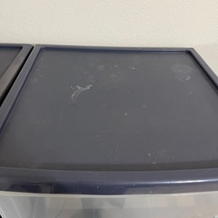 来週処分予定！プラスチック収納　２個セットの画像