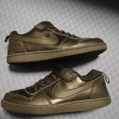 NIKE★スニーカー★ブラック★21cmの画像