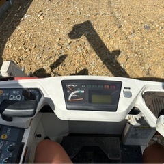 クボタ　4条刈り コンバイン 52馬力 AR52 オーガ グレンタンク パワステ 自動水平　こぎ深さ自動　HST 無段変速　車体上下左右　デバイダー　カッター ディーゼル 稲刈　脱穀　四条　静岡の画像