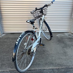 クロスバイク 自転車 通学用にいかが
ですか？の画像