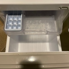 f●■三菱・ノンフロン冷凍冷蔵庫146L・2ドア【MR-P15C-S】ピュアシルバーの画像