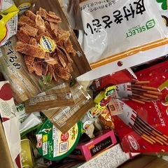 取引中【大量なお問い合わせありがとうございます。】無料❣️大量なお菓子🍭🍬🍫🍿🍩の画像